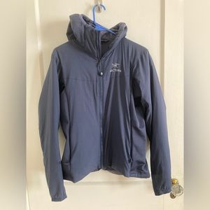 Arc’teryx Atom LT Hoodie Women’s M